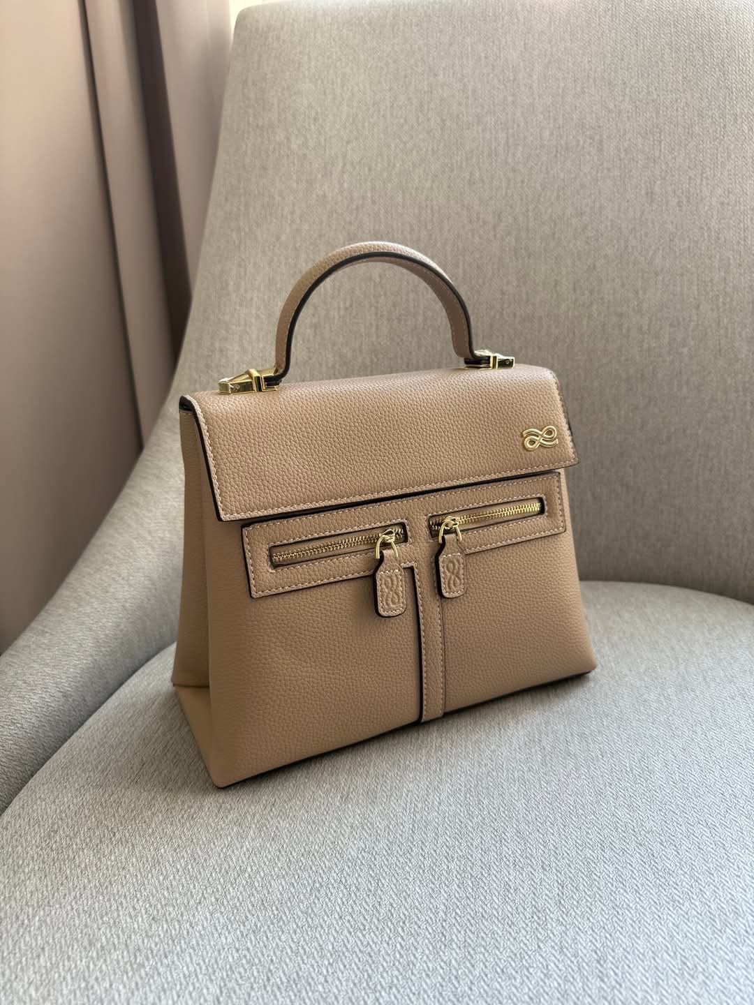 Clara 24 PU Togo - Clay